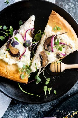 Ricotta Mushroom Pizza