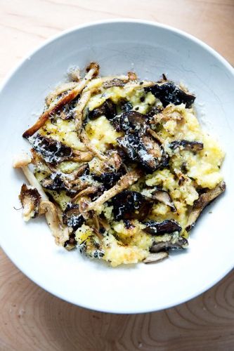 Roasted Mushroom Polenta Bake