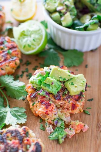 Salmon Burgers With Avocado Salsa