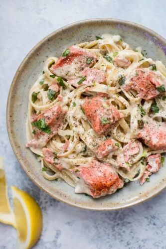 Salmon Pasta with a Creamy Garlic Sauce