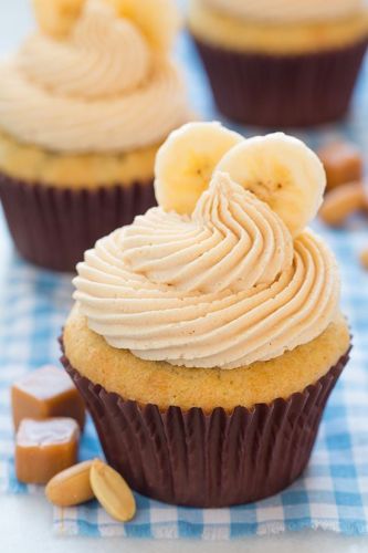 Salted caramel peanut butter frosting