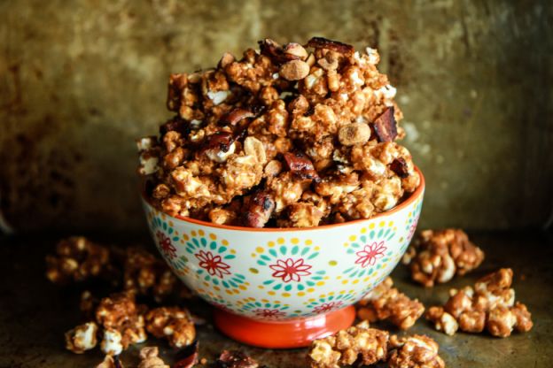 Salted Peanut Butter Bacon Caramel Corn