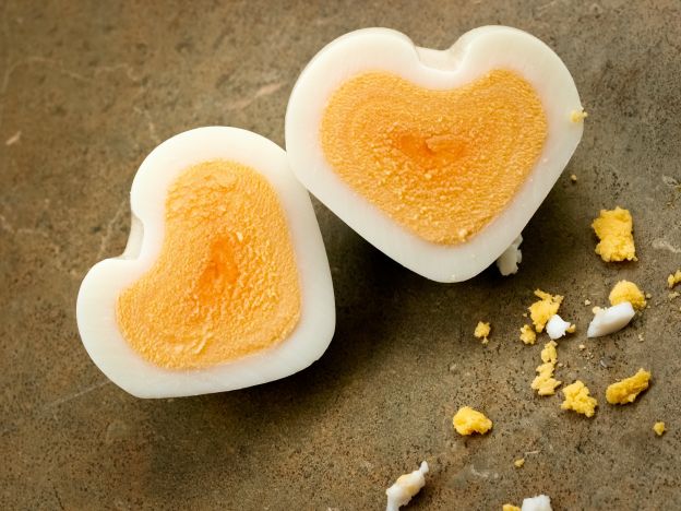 Make Heart-Shaped Boiled Eggs