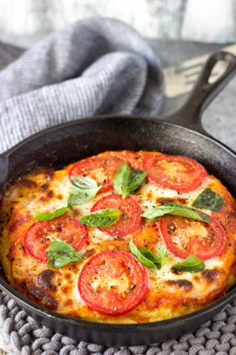 Skillet Margaraita Polenta Pizza