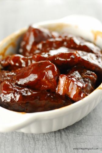 Slow Cooker Barbecue Ribs