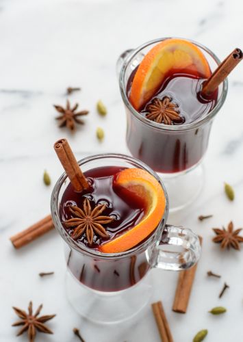 Slow Cooker Spiced Wine