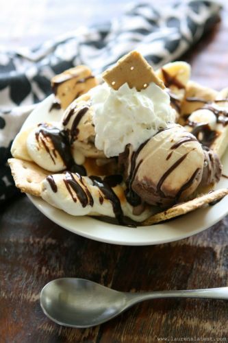 S'more sundae banana split