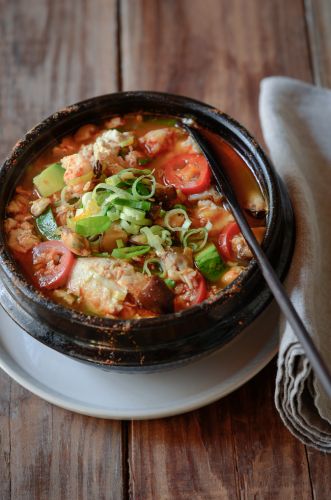 Tofu, beef and seafood stew