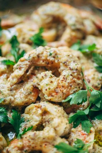 Spanish Shrimp With Garlic Bread Sauce