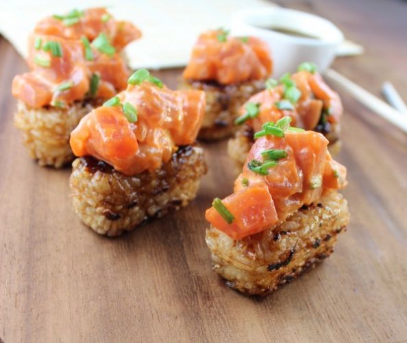 Spicy Tuna Crispy Rice Cakes