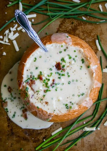 spicy white cheddar beer cheese soup