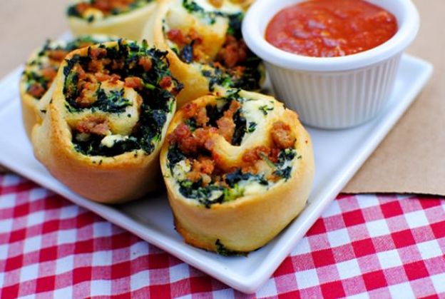 Spinach and sausage pinwheels