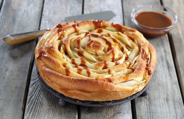 Spiral Cinnamon Apple Bread