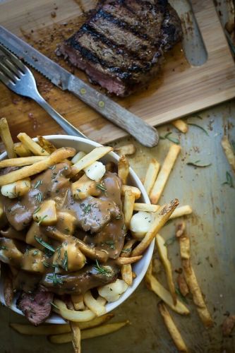 New York steak poutine