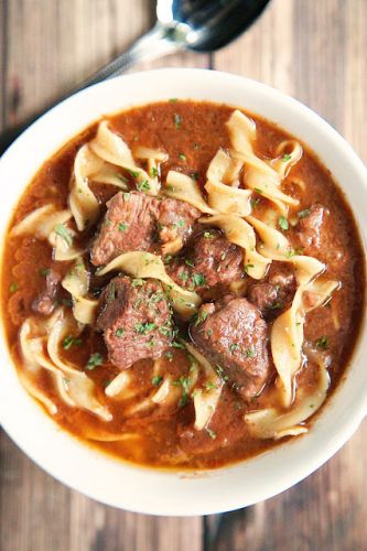 Slow cooker steak soup