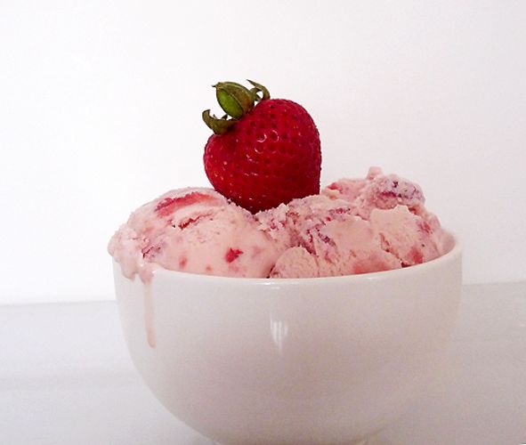 Homemade strawberry ice cream