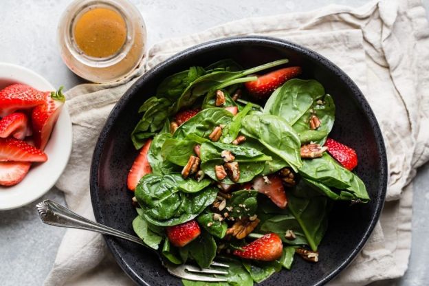 Strawberry Spinach Salad