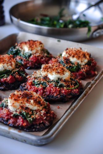 Stuffed portobello mushrooms with crispy goat cheese