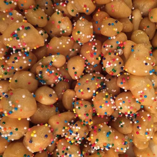 Struffoli - Italian honey cookie balls