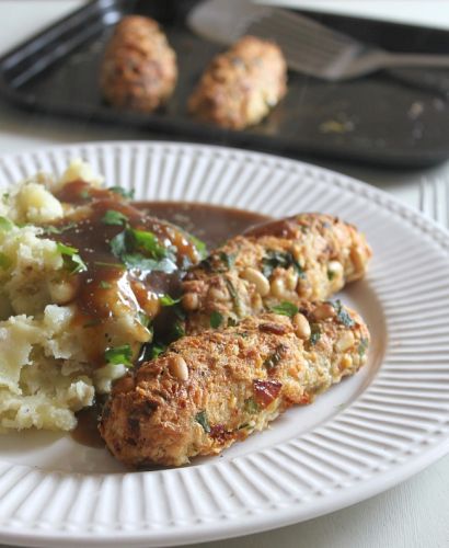 Sun-Dried Tomato And Pine Nut Sausages