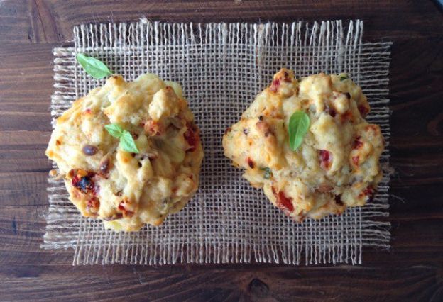 Sundried Tomato Goat Cheese Muffins