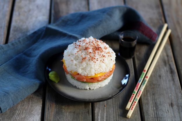 Easy Homemade Sushi Burger