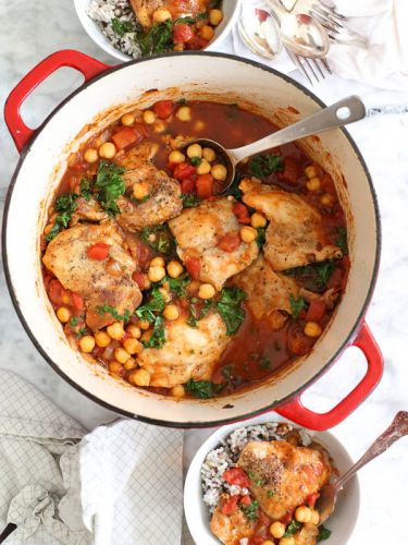 Tabasco braised chicken with chickpeas and kale