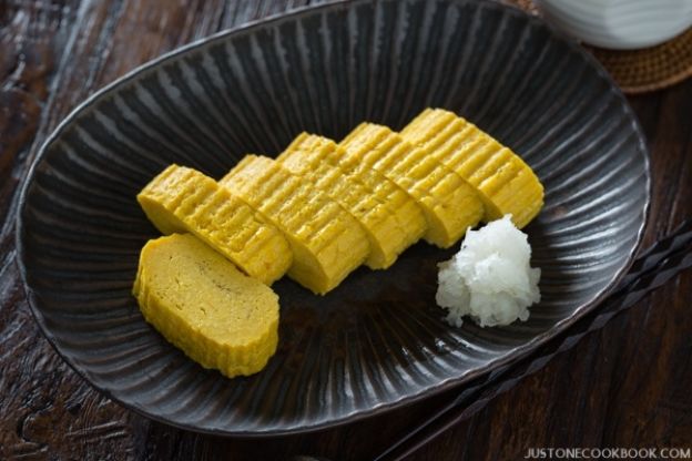 Tamagoyaki, Japan