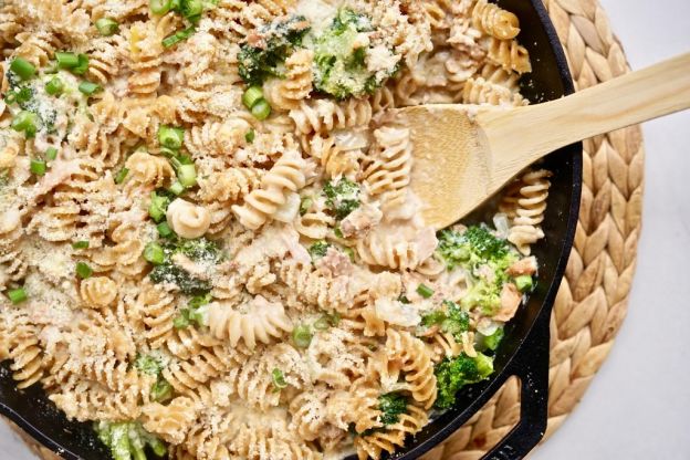 Best Creamy Tuna and Broccoli Casserole