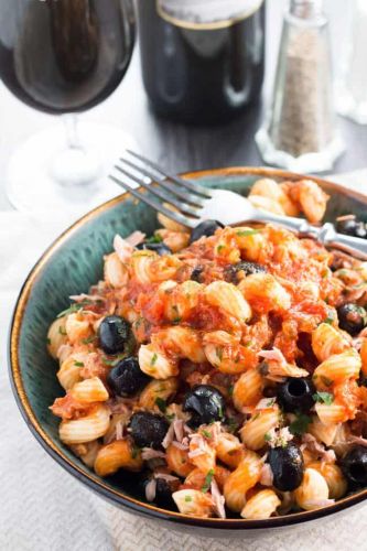 Tuna Pasta with Olives