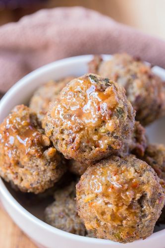 Vegetarian sweet and spicy meatballs