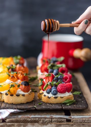 Whipped goat cheese bruschetta