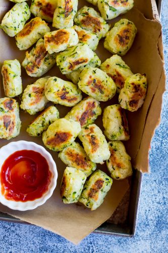 4-ingredient zucchini tater tots