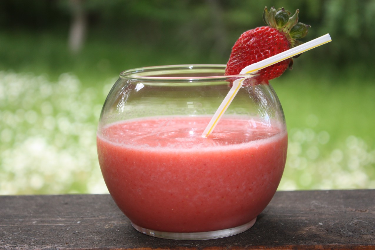 Strawberry Julius Recipe - (4.5/5)